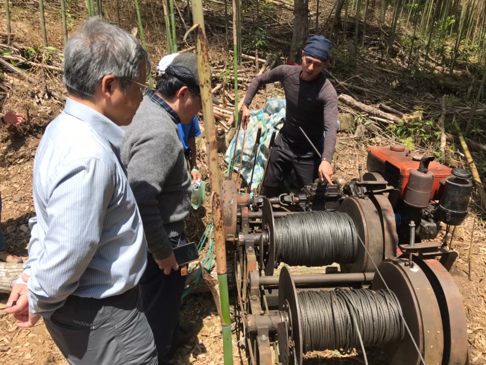 計畫團隊拜訪桃園市復興桂竹產業發展協會，瞭解當地伐竹產業面臨的困境與不易。