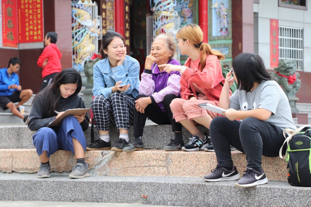 Old friends and Cheerful things in Longchuanwo